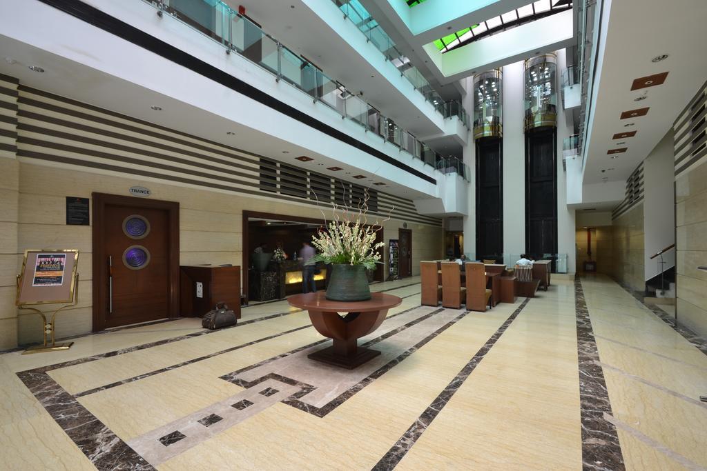 קאנפור Hotel Royal Cliff מראה חיצוני תמונה
