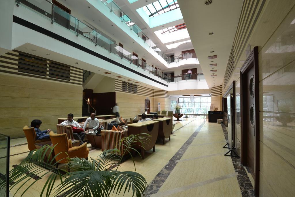 קאנפור Hotel Royal Cliff מראה חיצוני תמונה