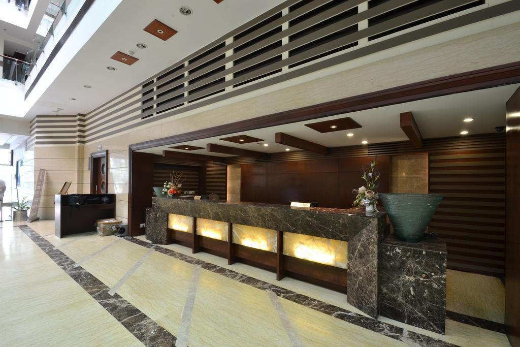 קאנפור Hotel Royal Cliff מראה חיצוני תמונה
